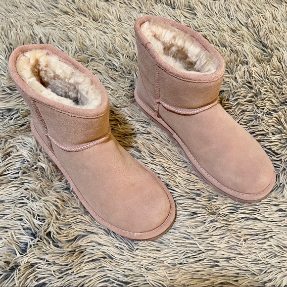Euc Bearpaw Womens Alyssa Boots Blush 
